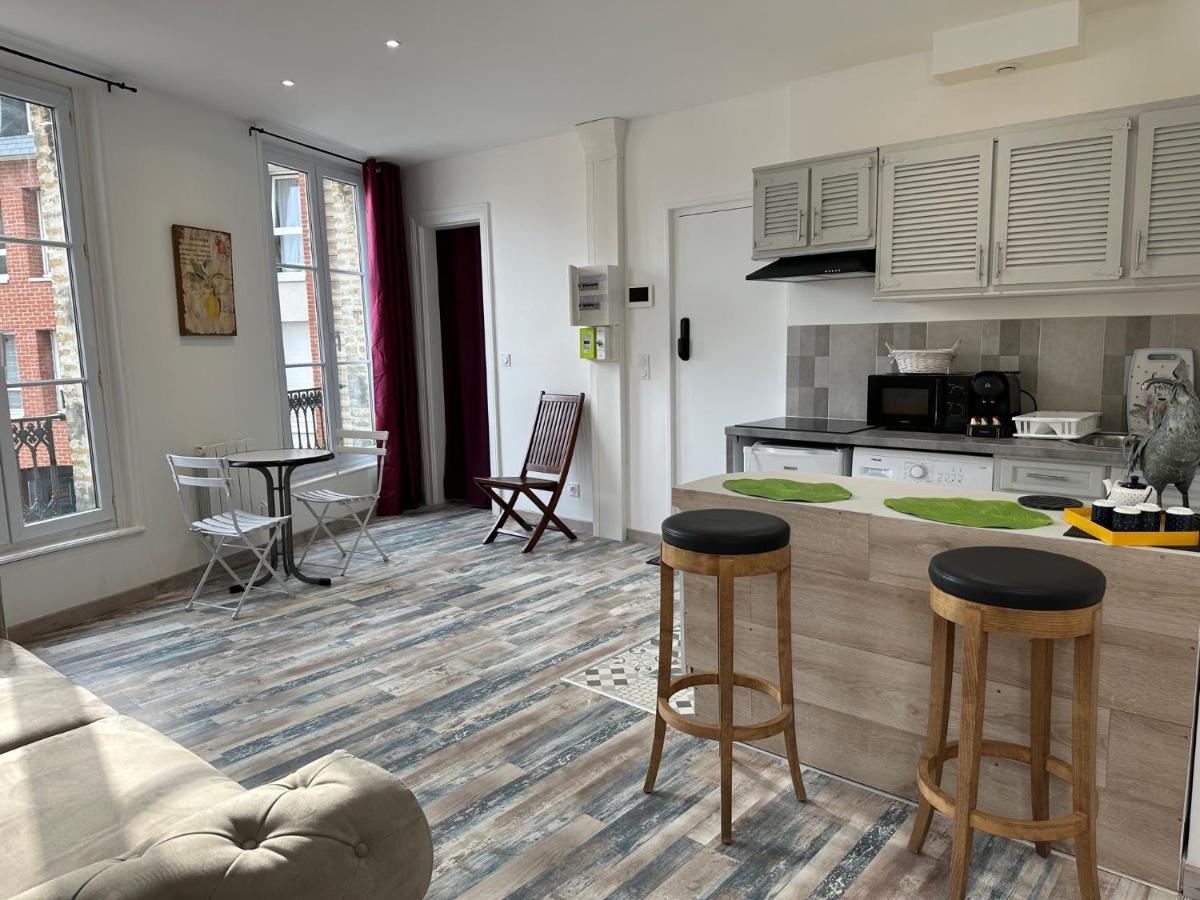 Des Beaux Appartements Deluxe Dieppe Eksteriør billede