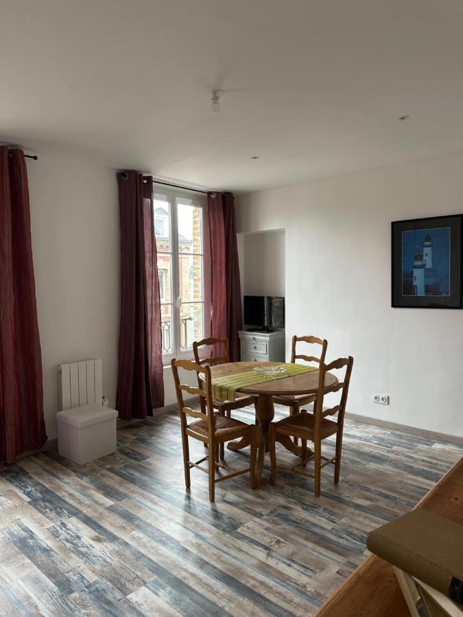 Des Beaux Appartements Deluxe Dieppe Eksteriør billede