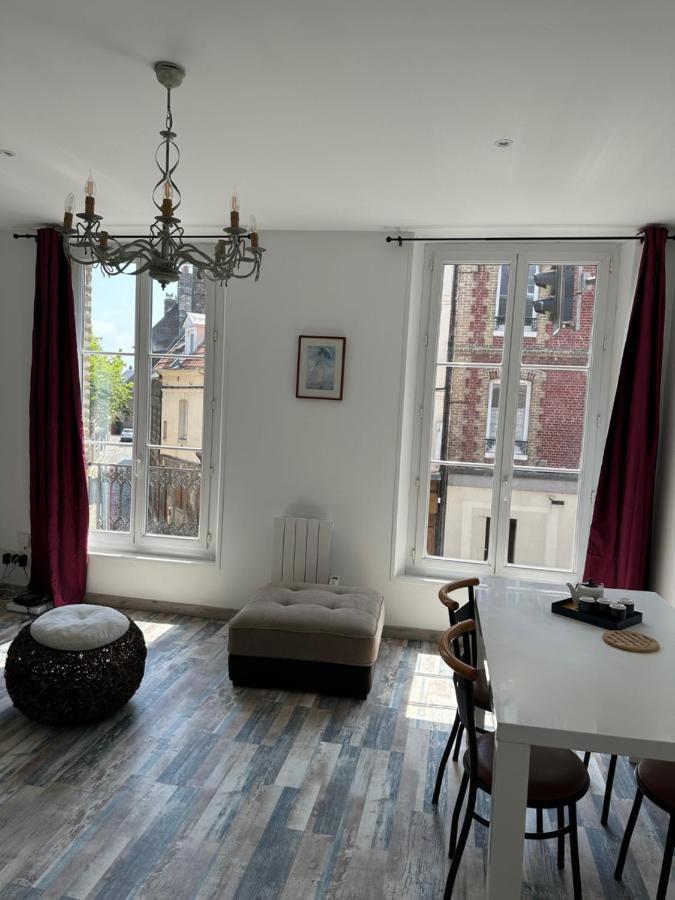 Des Beaux Appartements Deluxe Dieppe Eksteriør billede